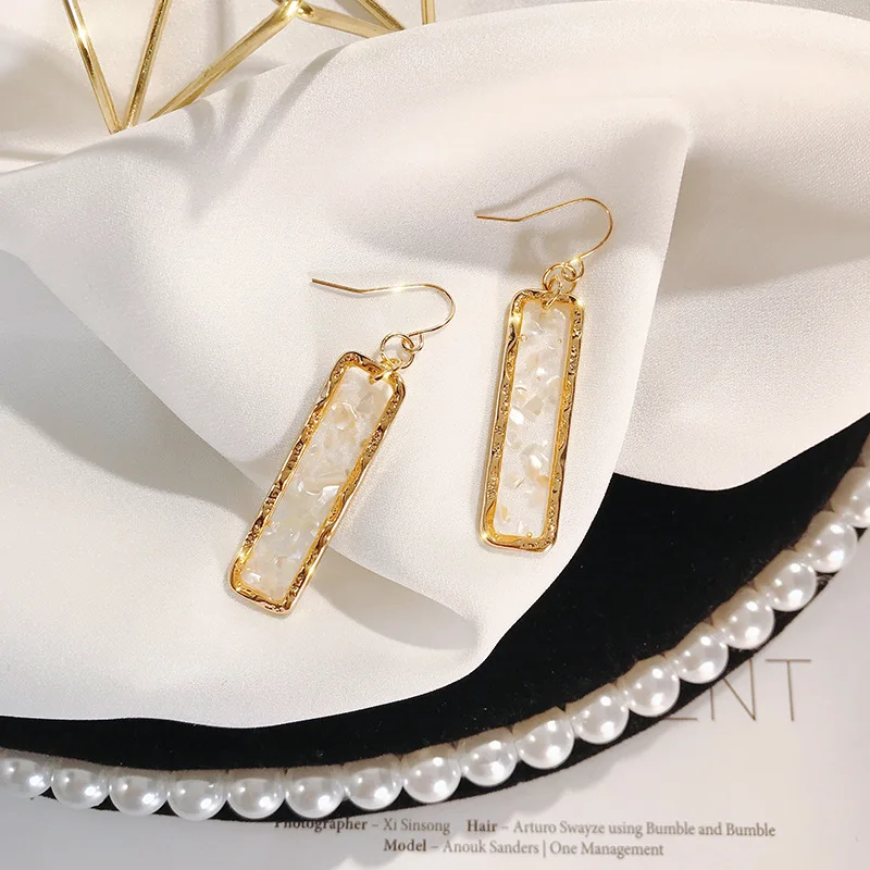 Korean style fashion temperament simple earrings geometry super fairy shell tassel dangle earring show face thin women | Украшения и