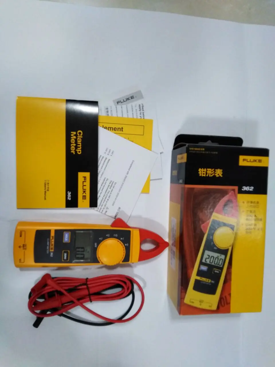 Fluke 362 челюсти истинного среднеквадратичного значения переменного тока/постоянного тока Цифровые токоизмерительные клещи F362