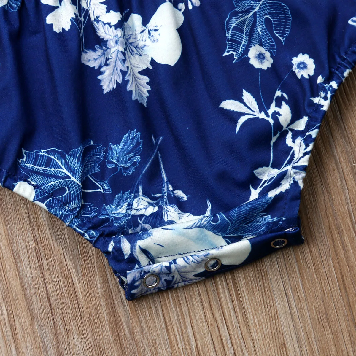 Лидер продаж Летний комбинезон без рукавов для маленьких девочек с цветочным