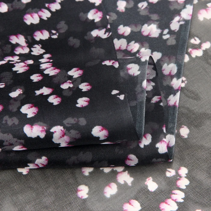 

CNUM SC152 100% Silk Chiffon/ Rain of Sakura/ Silk Fabric Silk Thin/ Width 1.48yd Thickness 8mm Meters