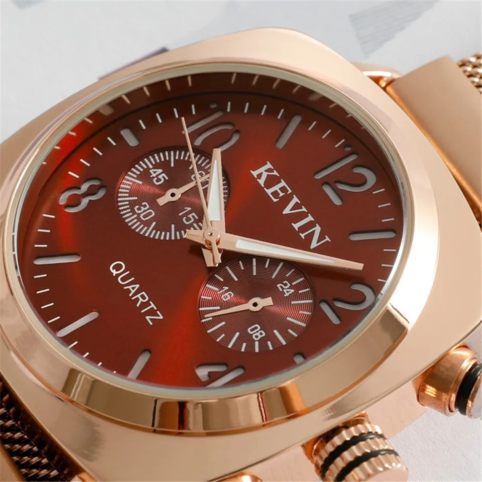 Часы наручные женские с магнитной застежкой водонепроницаемые цвета розового