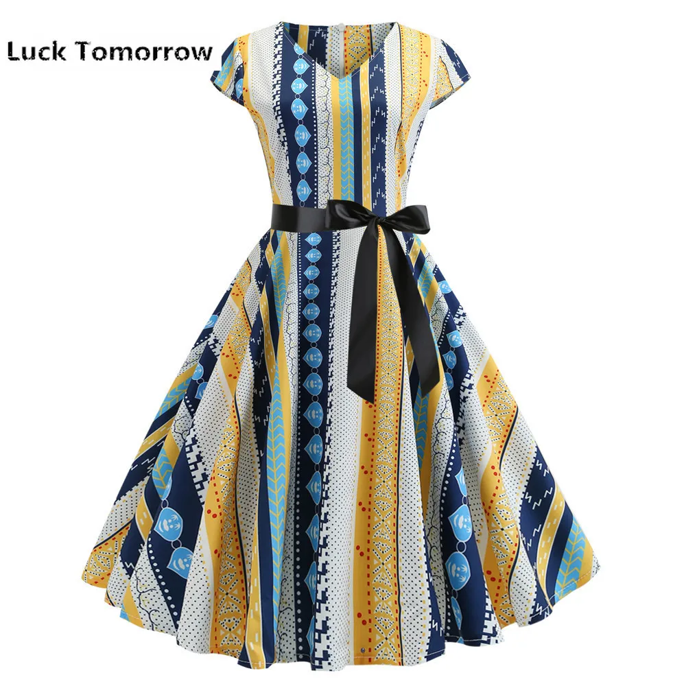 Женское платье с цветочным принтом винтажное короткое средней длины в стиле