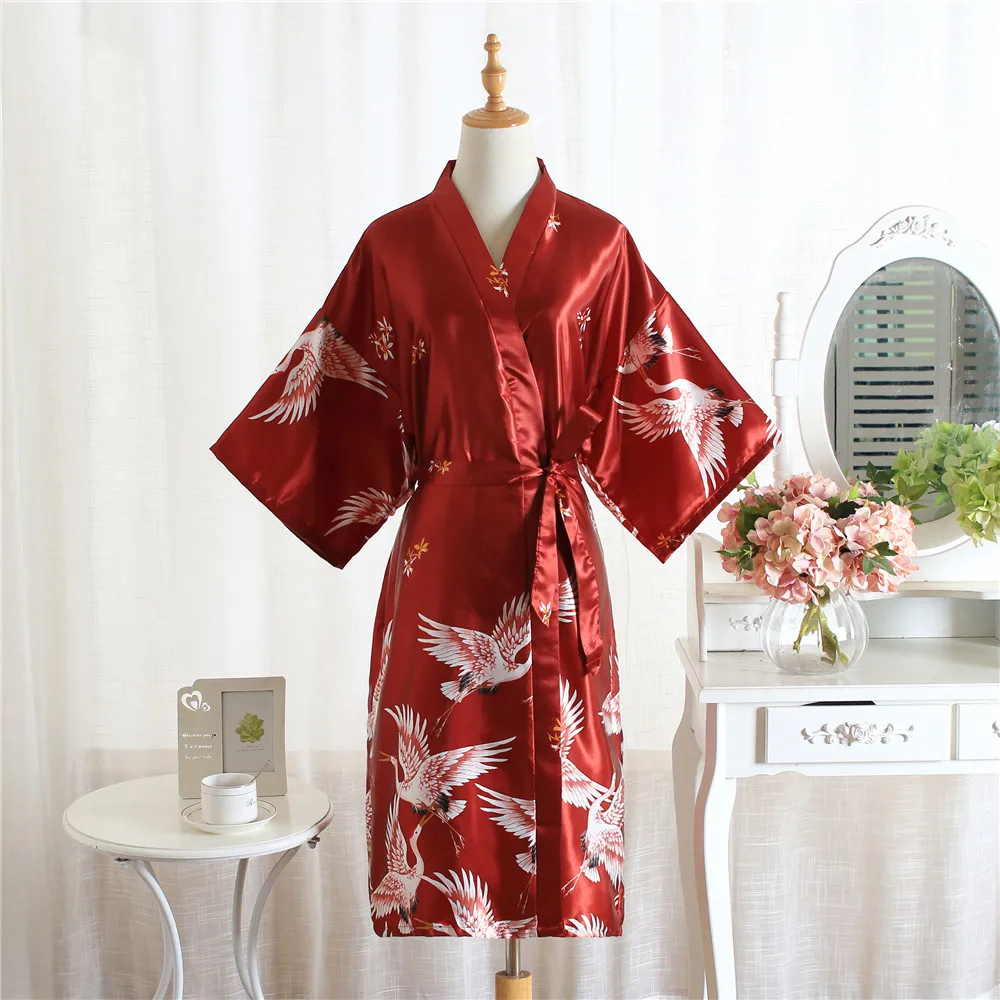 

Women Casual Yukata Robe Rayon Satin Sleepwear Nightgown Summer Kimono Bathrobe Sexy Wedding Bride Bridesmaid Dressing Gown