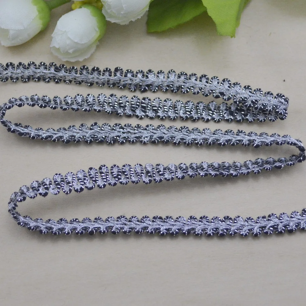 100 метров DIY аксессуары для одежды Дешевые изогнутые кружевные вставки для шитья Золотая серебристая косматая лента 8 мм Высокое качество.