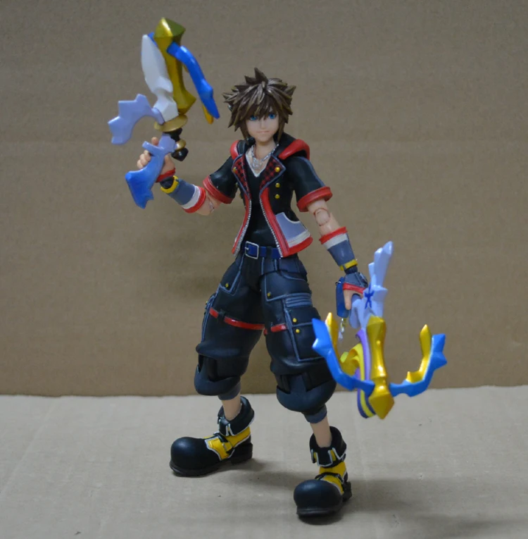 Оригинальная фигурка из ПВХ Sora2 Kingdom Hearts модель 13 см|Игровые фигурки и