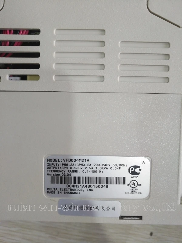VFD004M21A 0.4KW 2HP 1/3 фазы 230 V DELTA Инвертор Частоты выдувная пленочная машина скорости