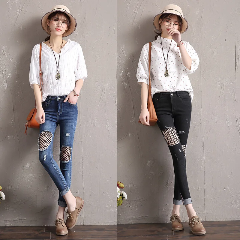 Джинсы женские с завышенной талией узкие брюки из денима эффектом пуш-ап рваные