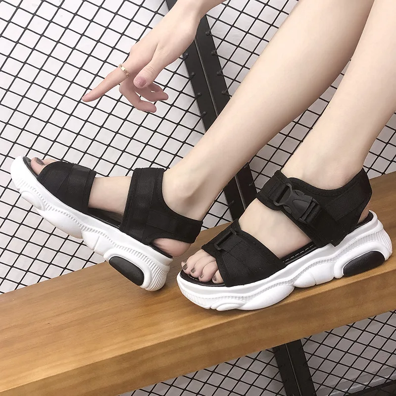 Пикантные женские спортивные сандалии с открытым носком Женские открытые