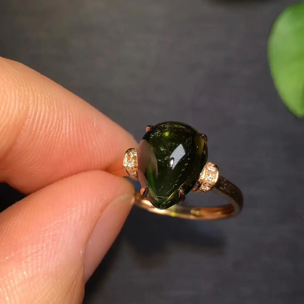 Женское кольцо из 18 каратного золота с зеленым турмалином бриллиантами и