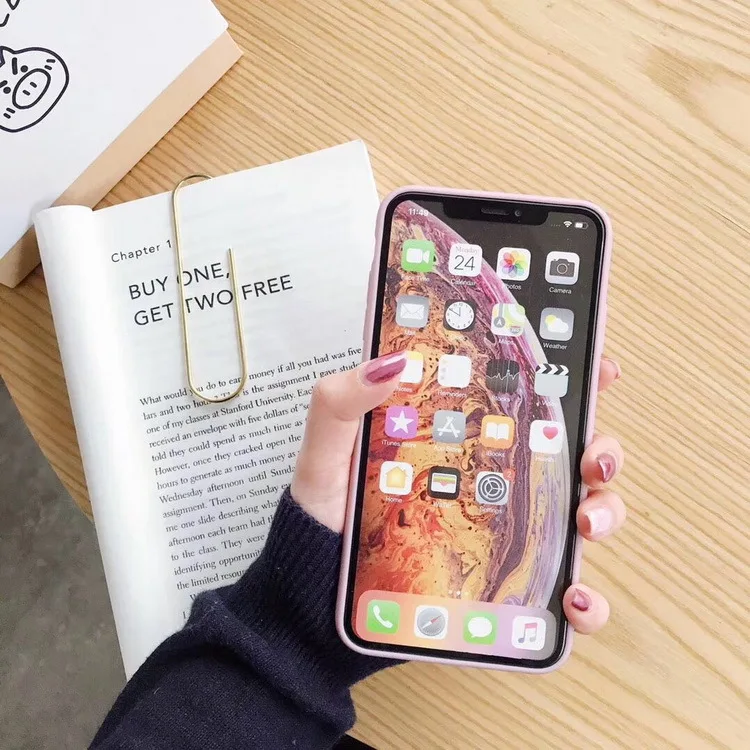 Мягкий силиконовый чехол ярких цветов с сердечком для iPhone XS Max XR X однотонные
