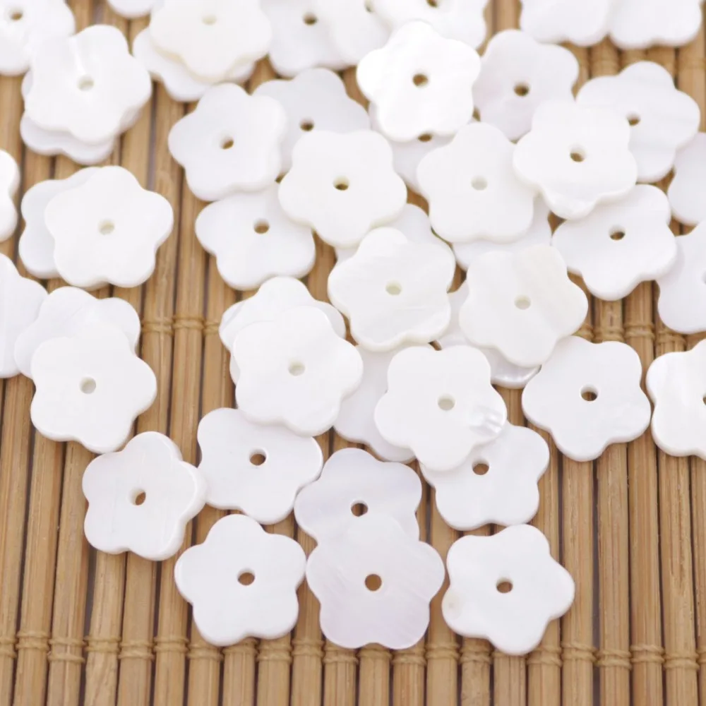 Бусины белые перламутровые в форме цветка 10 мм 50 шт. | Украшения и аксессуары