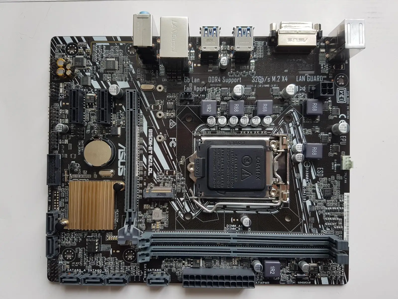 

Used,Original ASUS motherboard B150M-ET M2/LOL LGA 1151 DDR4 board 32G for I3 I5 I7 CPU Desktop motherborad,100% tested good