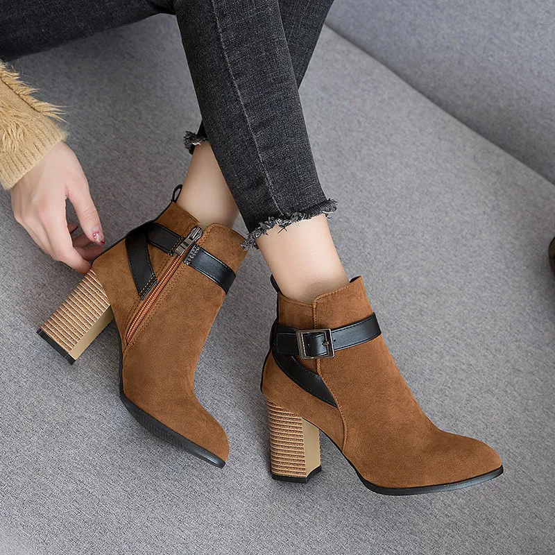 Женские ботильоны на высоком квадратном каблуке с острым носком молнии|Женские