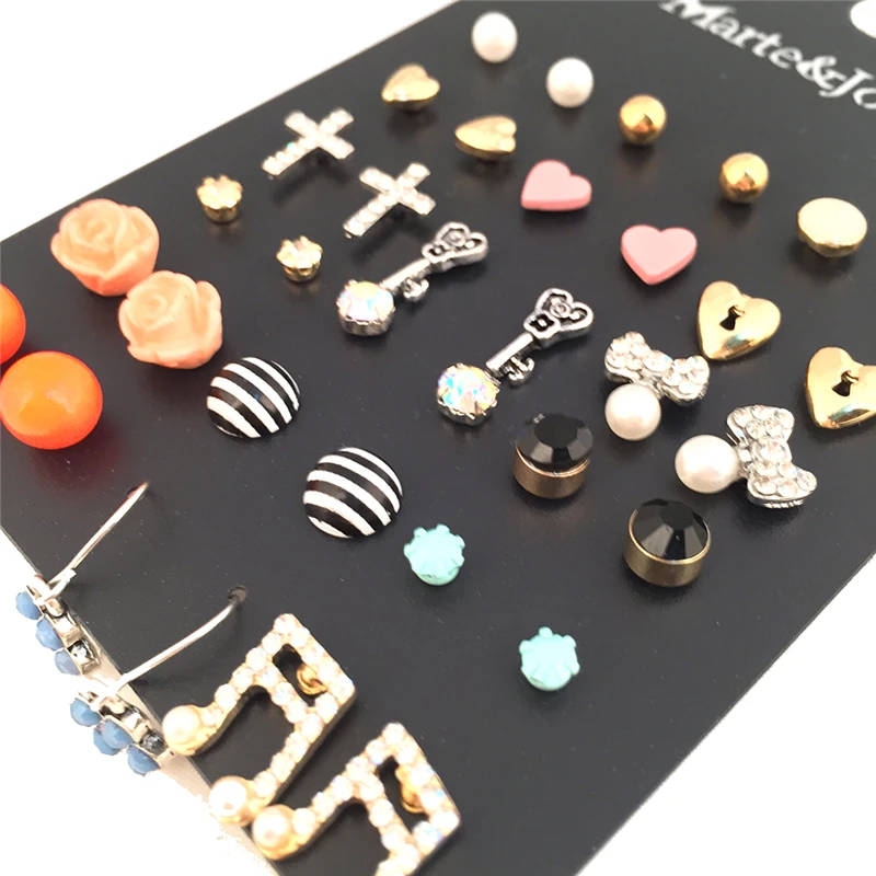 Набор серег гвоздей для женщин 18 пар/упак. набор сережек с разноцветными