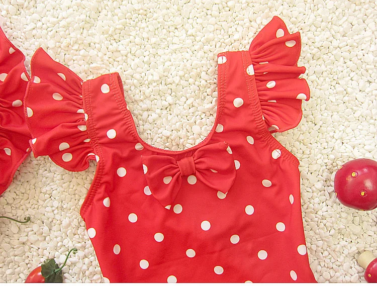 Милый слитный купальный костюм в горошек для девочек Модный Купальник летнее