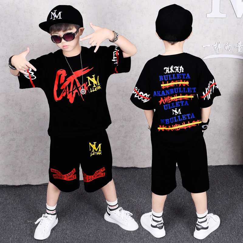 Футболка и шорты для мальчиков с круглым вырезом коротким рукавом |