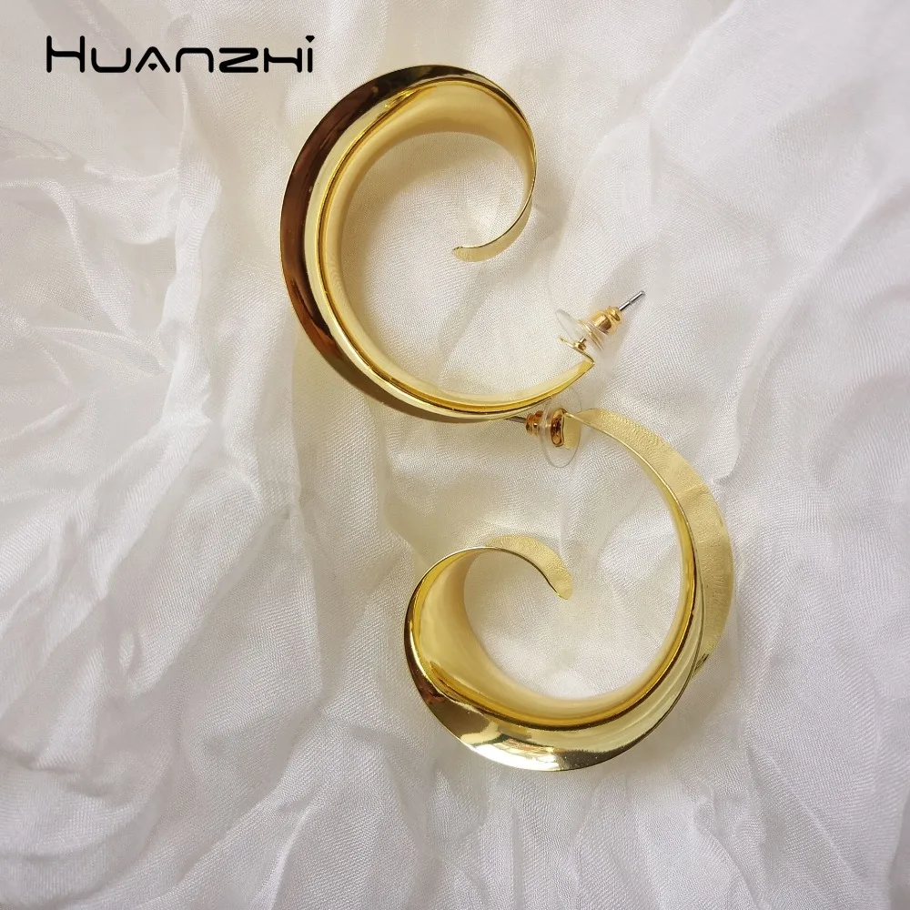 HUANZHI 2019 Преувеличенные ретро позолоченные металлические изгибы неправильные в