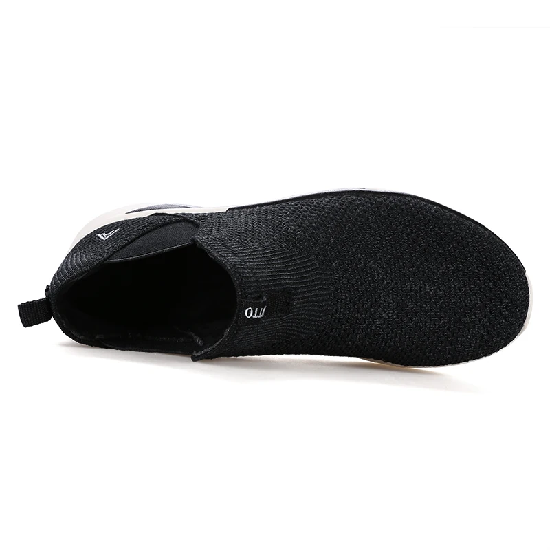 Легкие дышащие кроссовки для Для женщин Slip-on осень-зима Летающий ткачество Прогулки Кроссовки Женская спортивная обувь для пробежек