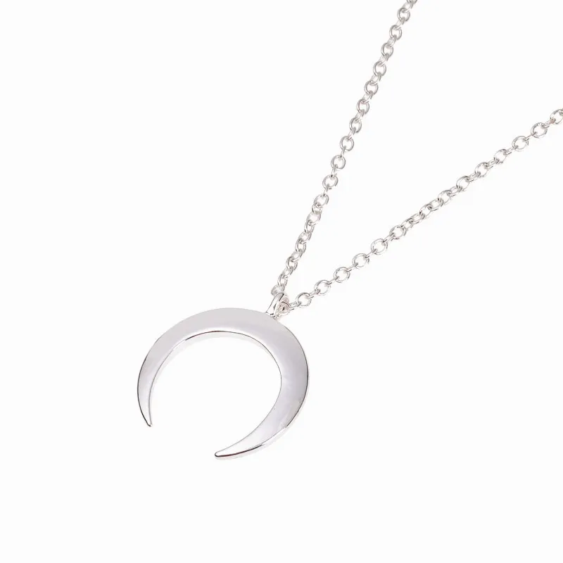 Нежное ожерелье с подвеской в виде Луны золотого и серебряного цвета простое