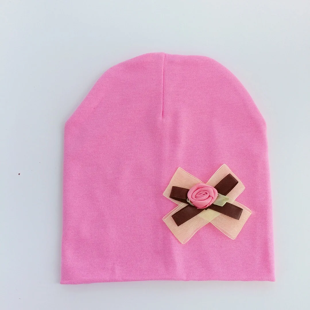 pink Брендовая шапочка для маленьких девочек, хлопковая шапочка с цветком и галстуком-бабочкой для девочек от 6 месяцев до 3 лет - Цвет: pink