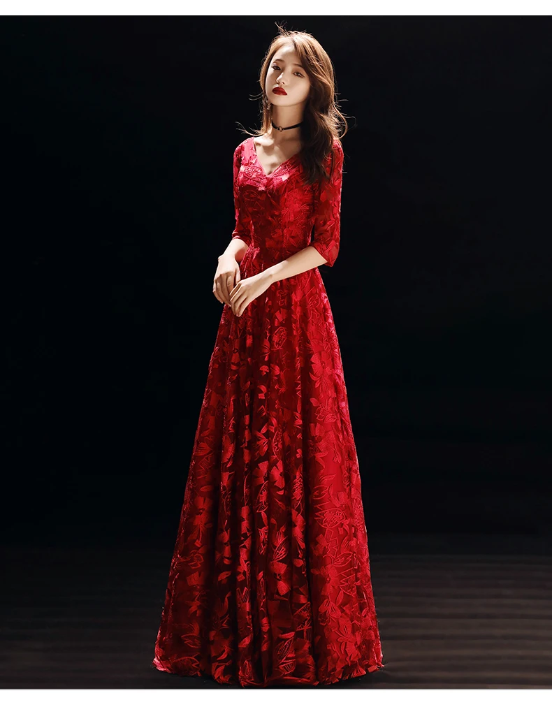 Винтажное бордовое/красное платье с треугольным вырезом длинное кружевное для
