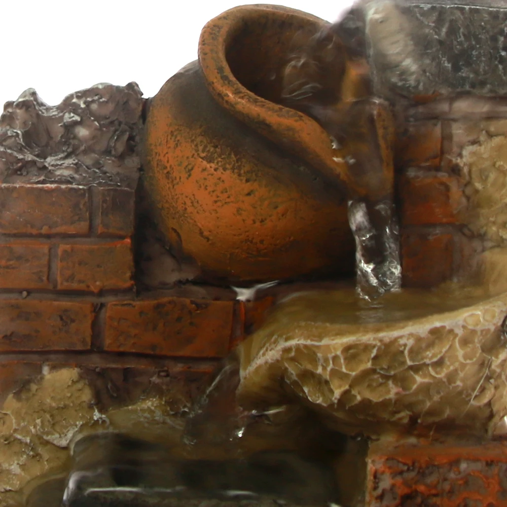 Разбитый горшок со статунным красным кирпичом настольный фонтан для воды