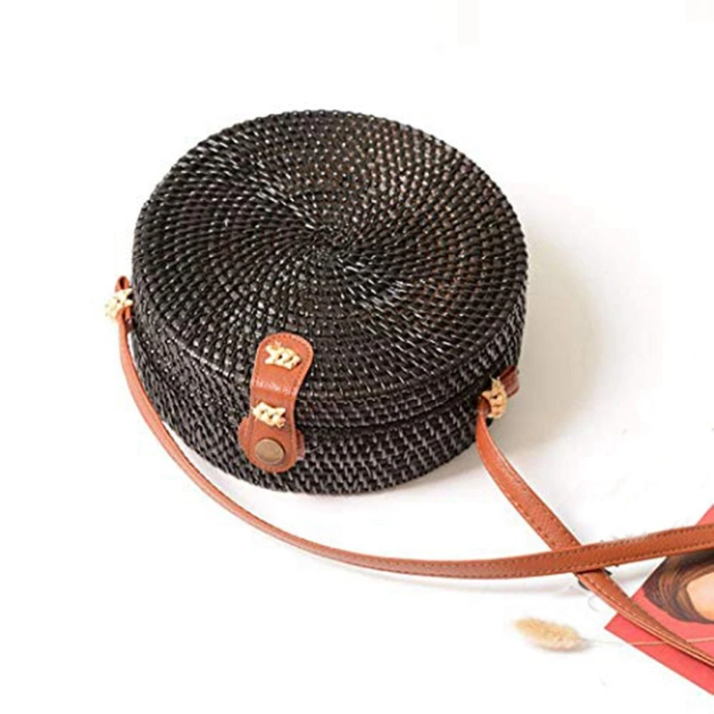 Модная сумка из ротанга винтажная Соломенная Сумочка ручная плетеная круглая