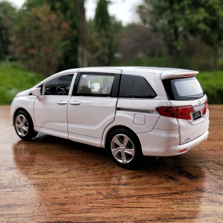 1:32 Honda Odyssey Six открытая дверь имитация сплава Модель автомобиля задний звуковой светильник Модель автомобиля игрушечный автомобиль