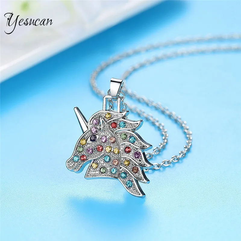 Уникальный кулон и цепочка в виде единорога из кубического циркона детский