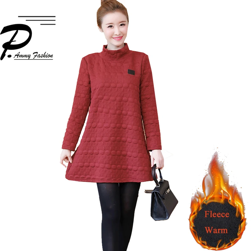 Утепленное мини-платье с флисовой подкладкой зима 2018 женское плотное