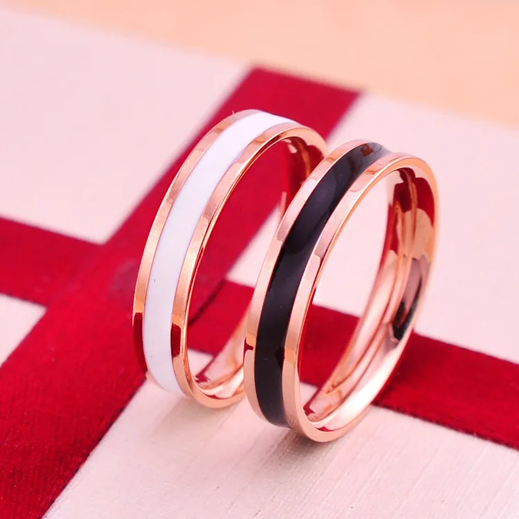 2019 Black and white fashion trend jewelry rose gold ring Couple rings for women men love | Украшения и аксессуары