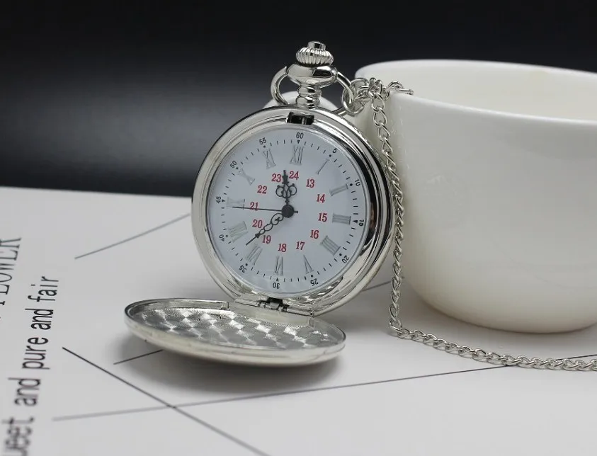 Серебряные карманные часы с персонализированным рисунком в стиле стимпанк ретро