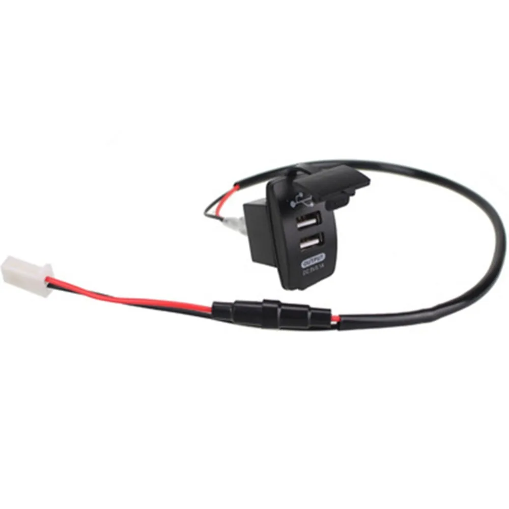 Автомобильное зарядное устройство адаптер двойной черный 2 USB порта