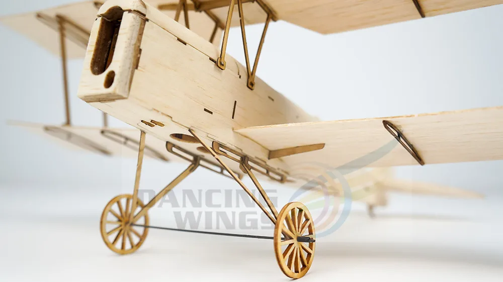 Balsawood RC Самолет мини-Тигр моли игрушечный самолет модель ультра-микро Крытый самолет матовый версия комплект только K10