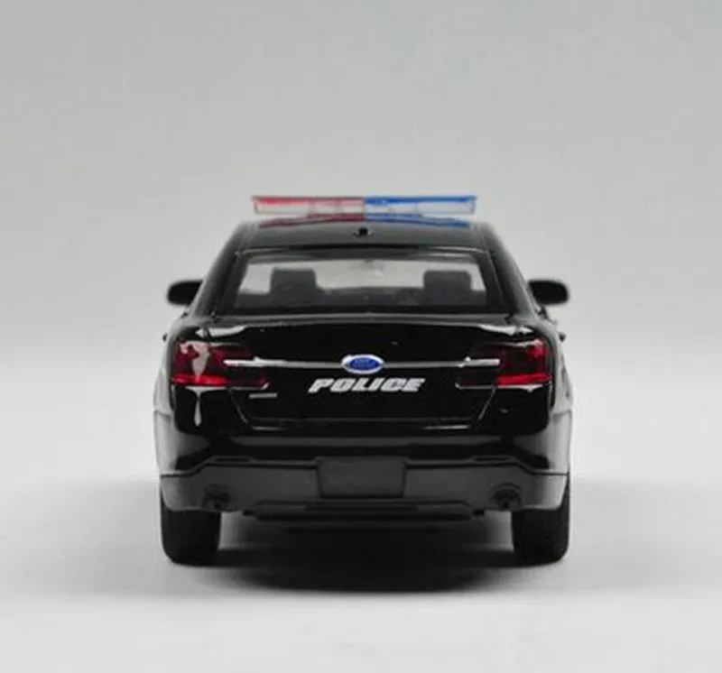 1:36 модель автомобиля из сплава с тяговым эффектом Ford металлические листы