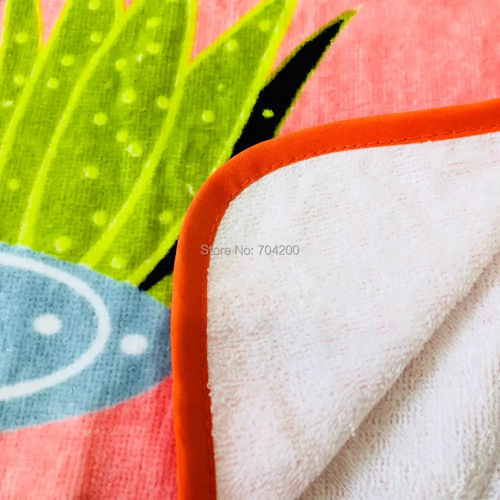 Large Size 70x70cm Pink Flamingo Colorful Bunny straberry Children's bathrobe/Infant hooded beach towel Ponchos