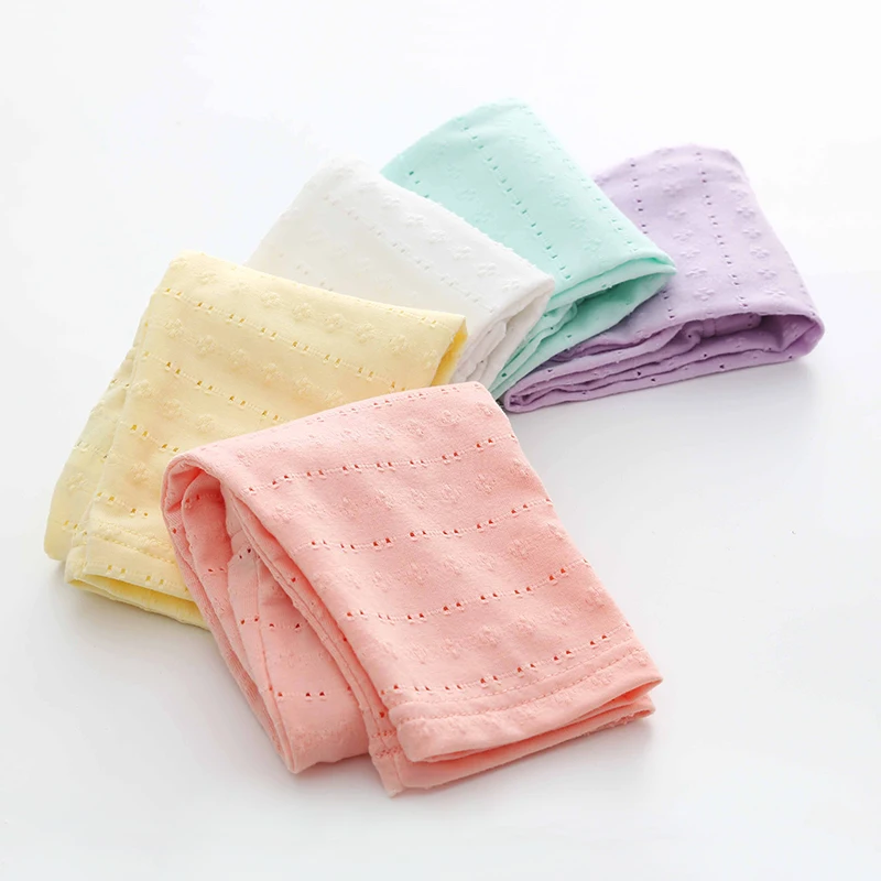 

2021 Summer Kids Children Cotton Soild Color White Yellow Green Purple Hollow Out Calf Length Short Capri Girls Leggings
