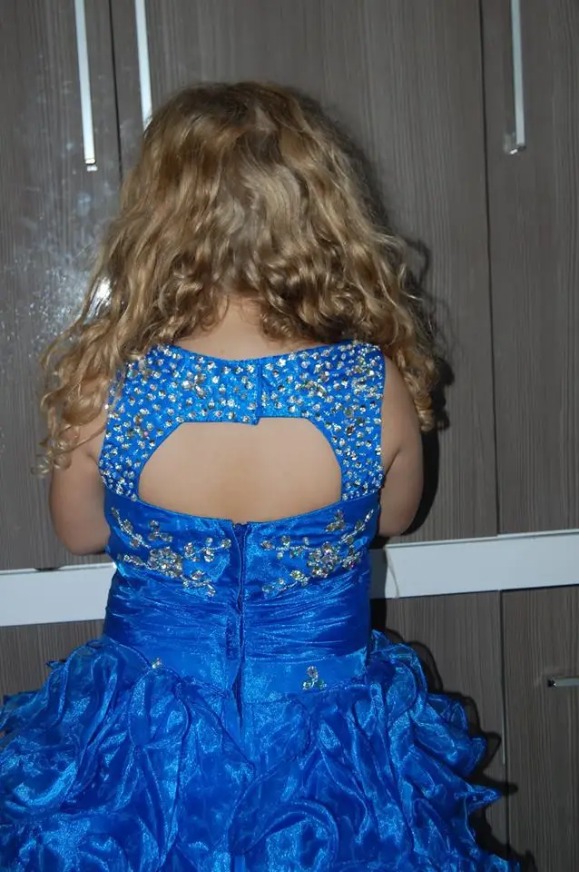 2015 бальное платье синий белый розовые свадебные платья симпатичные холтер лето