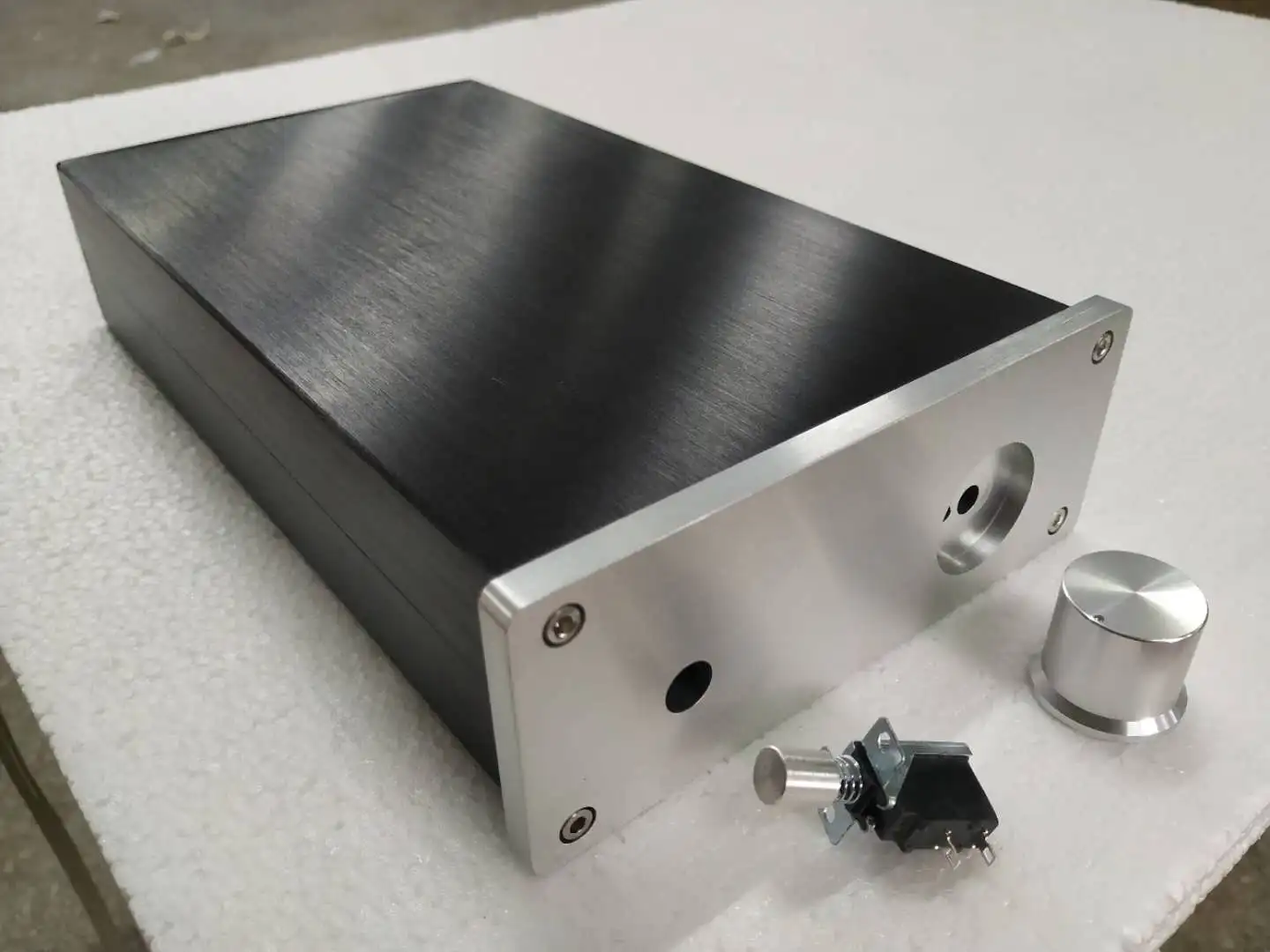 Алюминиевый Чехол BRZHIFI BZ1506 для усилителя мощности | Электроника