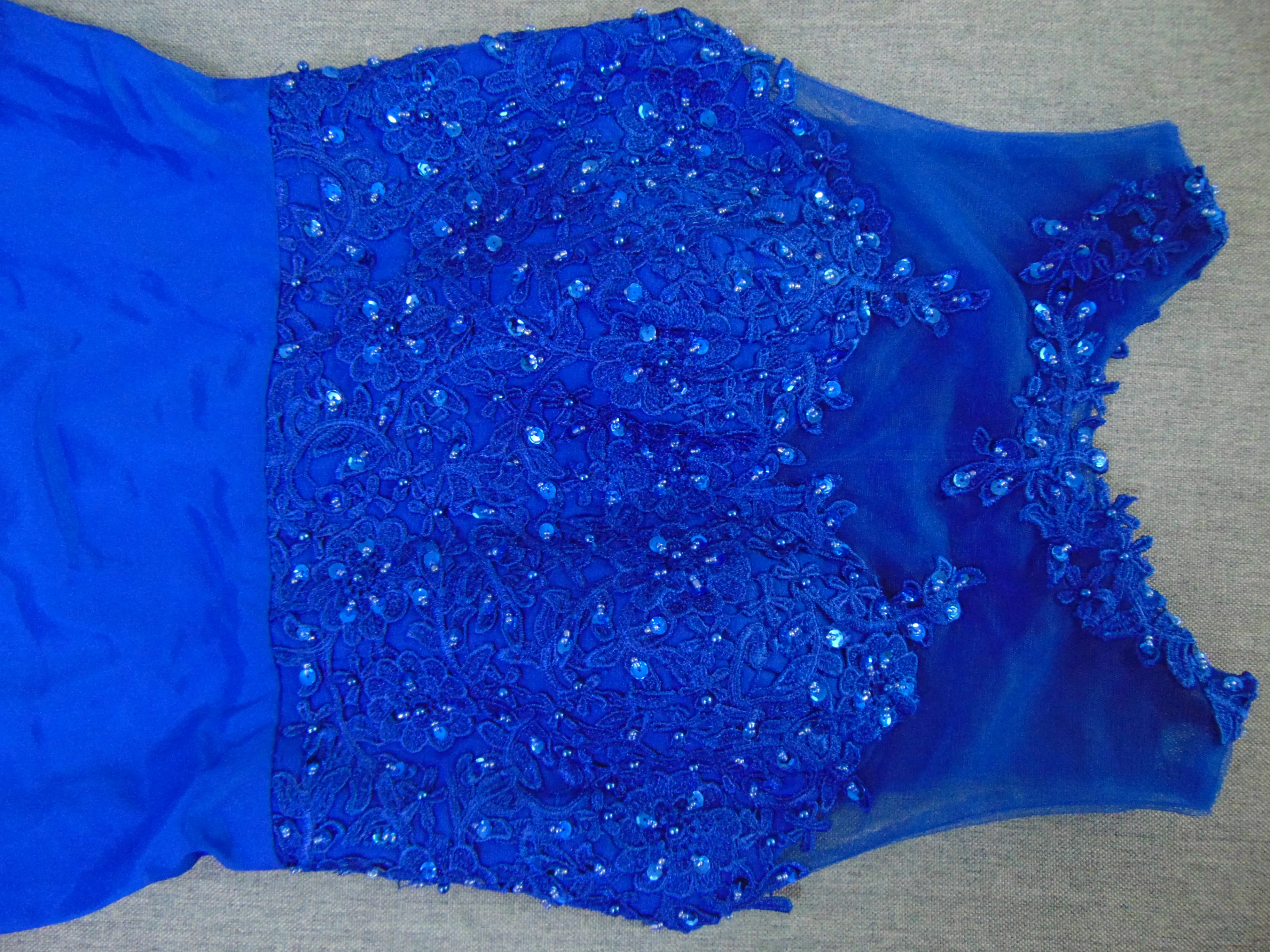 Женское вечернее атласное платье русалка темно синее с круглым вырезом