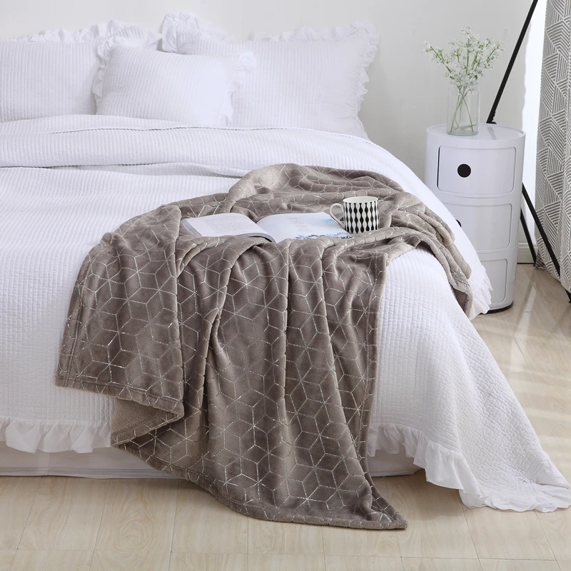 Высококачественное коричневое покрывало из чистого золота постельные