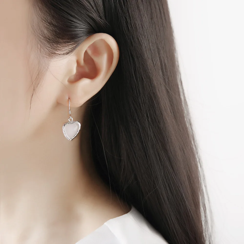 Новинка 2019 креативные серьги в форме сердца женские сеточку красного цвета