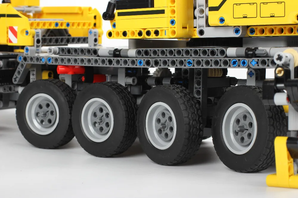 Lepinblocks 20004 20007 экскаватор RC автомобиль грузовик техника мощность мотор кран строительные блоки для грузовиков 8043 42009 Кирпичи игрушки для друзей