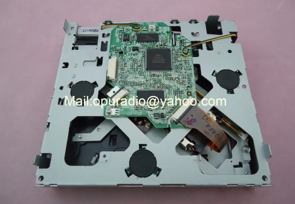 Совершенно новый Matsushita одиночный CD стерео механизм PCB 3 ICS RAE105 за Ni $ an Tida Livinaa Chevrroolet