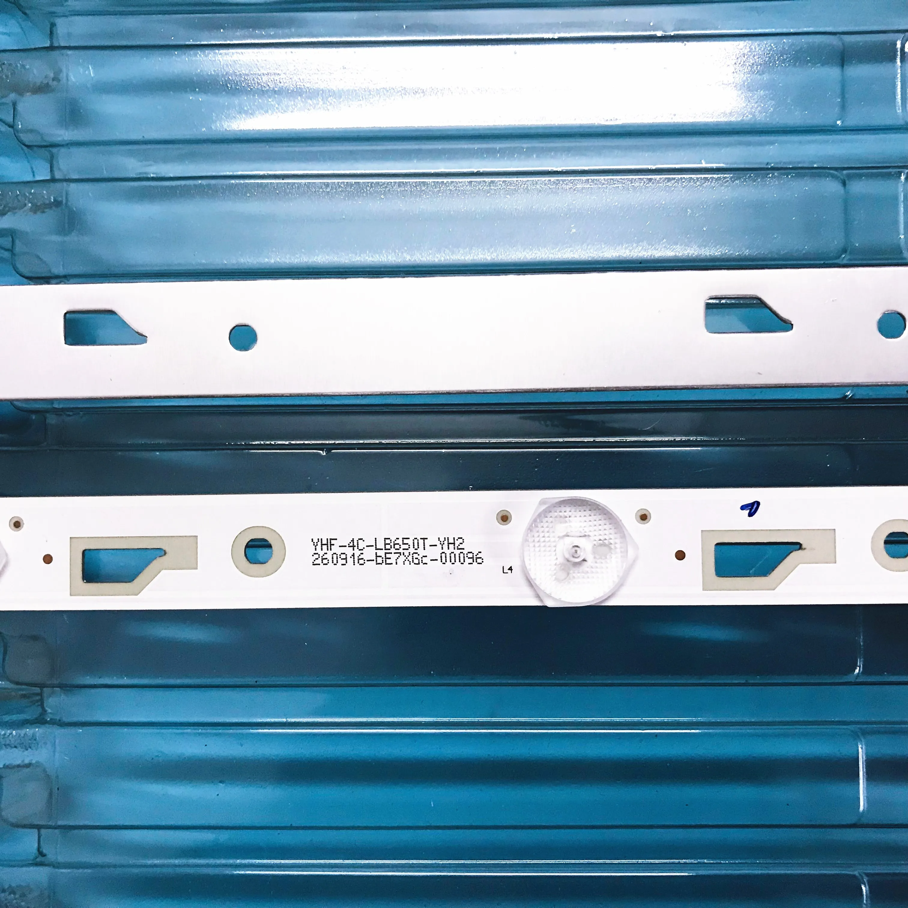 1 комплект = 12 шт. для TCL L65E5800A-UD светодиодная подсветка 4C-LB650T-YH3 8 ламп 6В | Освещение