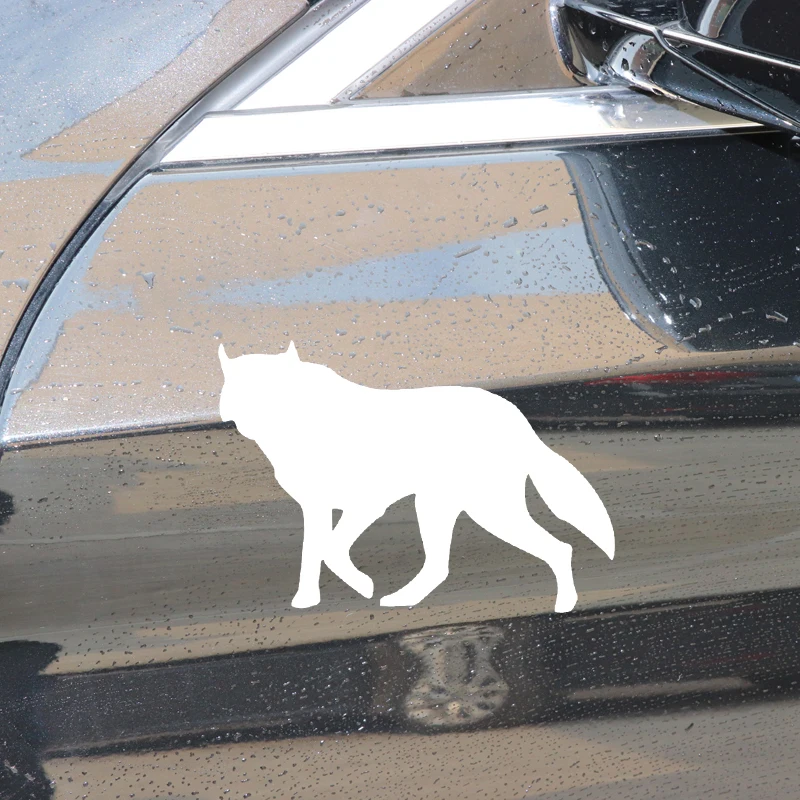 

YJZT 15.6CM*11.2CM Wolf Silhouette Decorate Body Of Car Accessories Car Sticker Vinyl Decal Black/Silver C4-1093