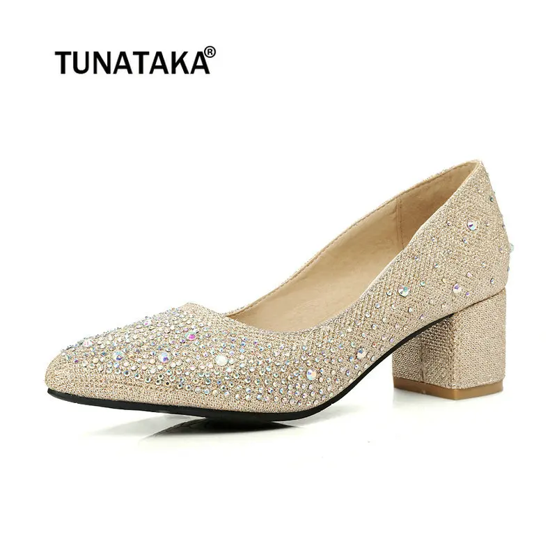 Женские повседневные туфли лодочки на низком каблуке с острым носком Цвет