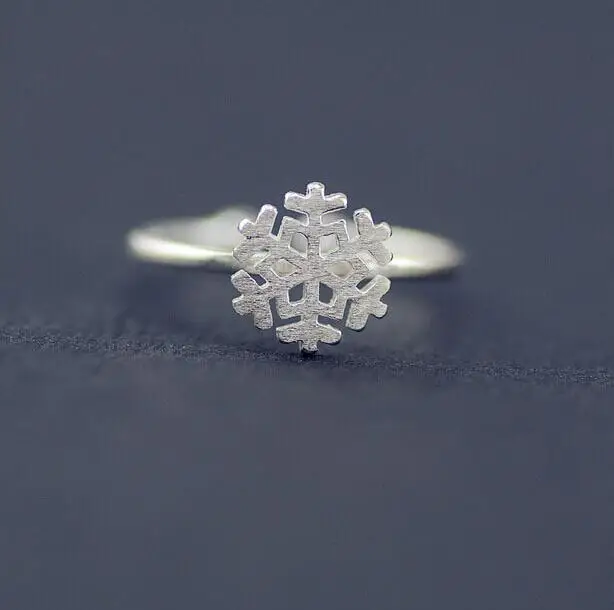 

2017 New Fashion 925 Sterling Silver Snowflake Rings For Women Simple Snow Open Ring Sterling Silver Jewelry Bague Femme VRS2045