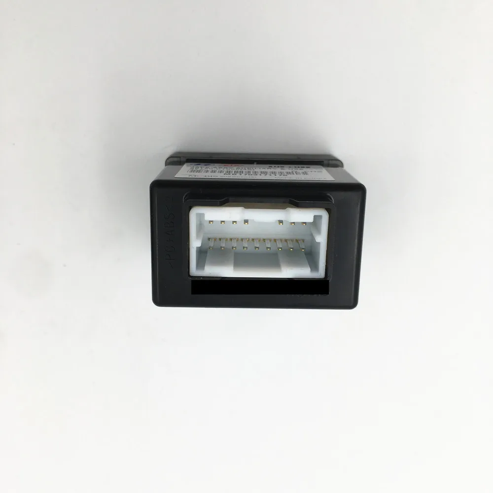 Разъем в сборе AUX USB для Hyundai CRETA IX25 16 SONATA LF 14-17 TUCSON 15-18 ридер iPod порт адаптер 96120C1000 D3000