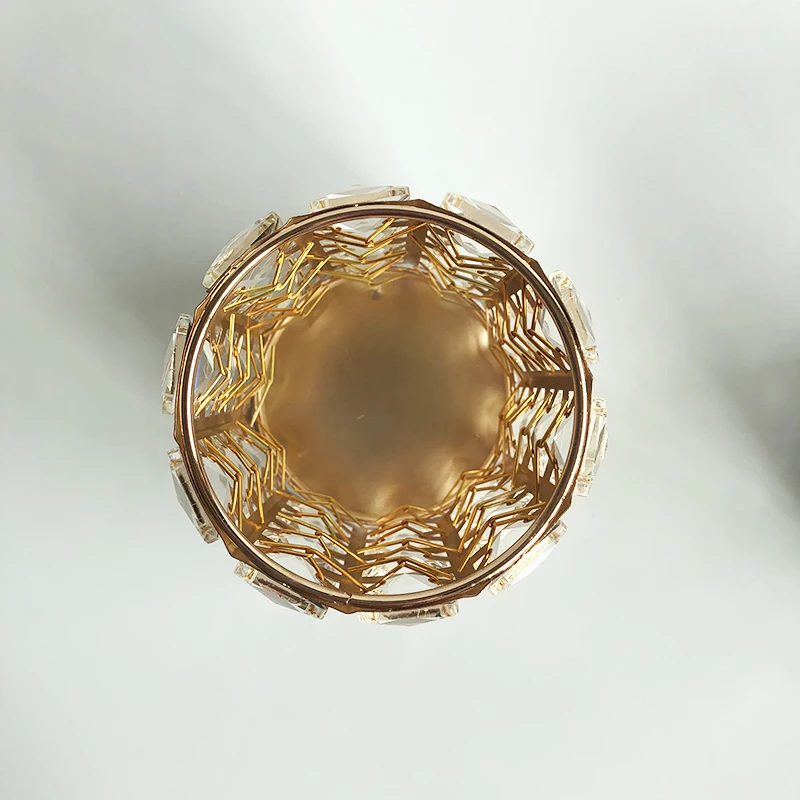 Хрустальные подсвечники в скандинавском цилиндре Кисть для макияжа контейнер